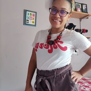 Meet your Posher, Amanthia